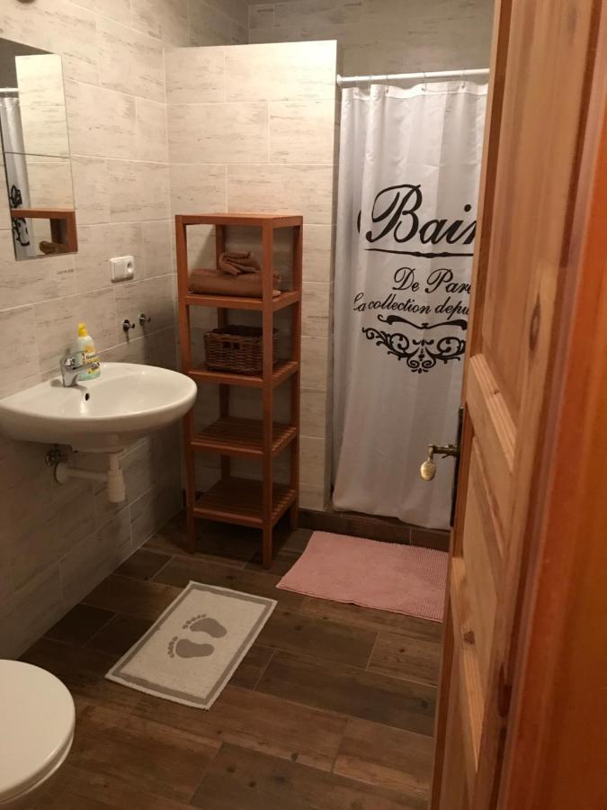 Penzion Hradecky Dvur Plzeň Buitenkant foto